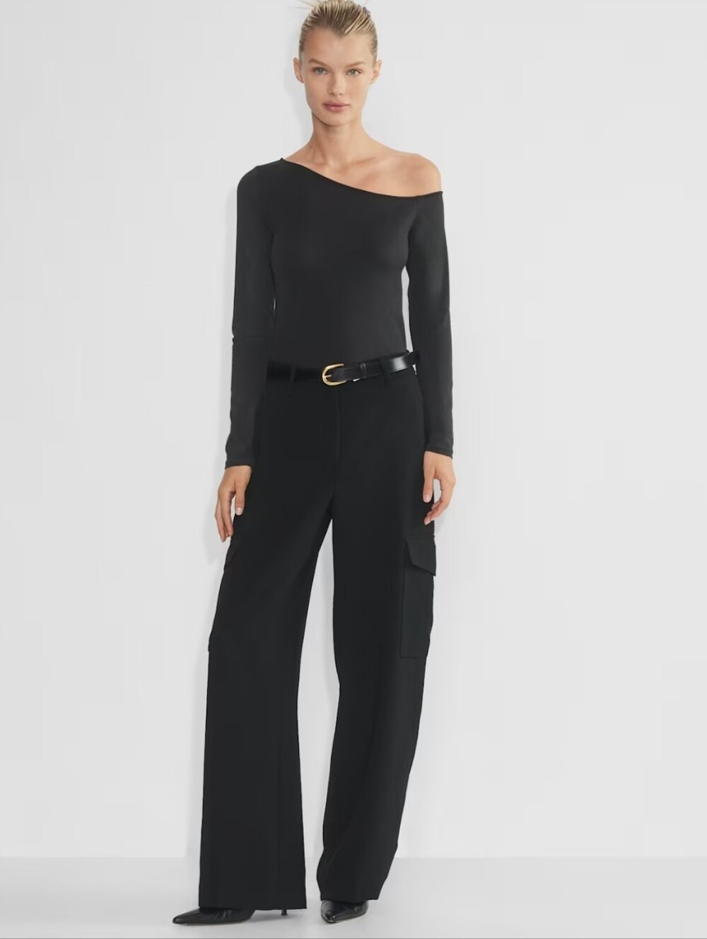 Aritzia Wilfred Bridger High Waist Wide Leg Cargo Dressy Pants New Size 8